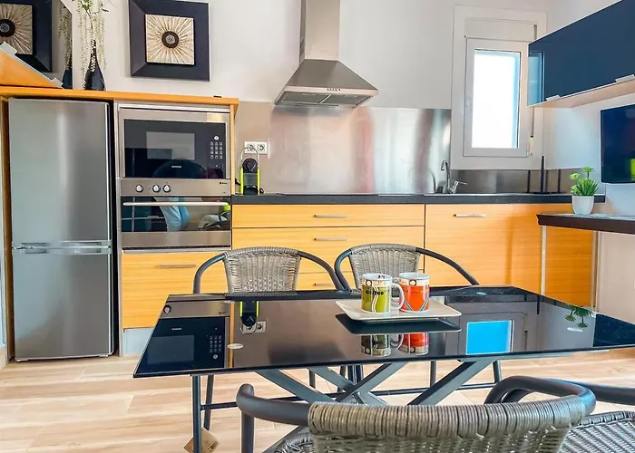 アパート Attic By Unik Vacation